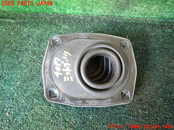1UPJ-9240177575]FJクルーザー(GSJ15W)シフトブーツ 中古_3