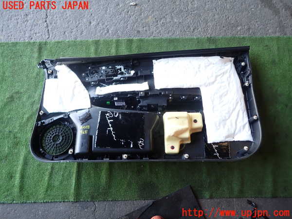 1UPJ-9240181264]シビック タイプR ユーロ(FN2)左前ドア内張り 中古_5
