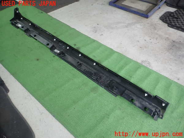 1UPJ-9240191392]レクサス・ES300h(AXZH10)左サイドステップ 中古_3