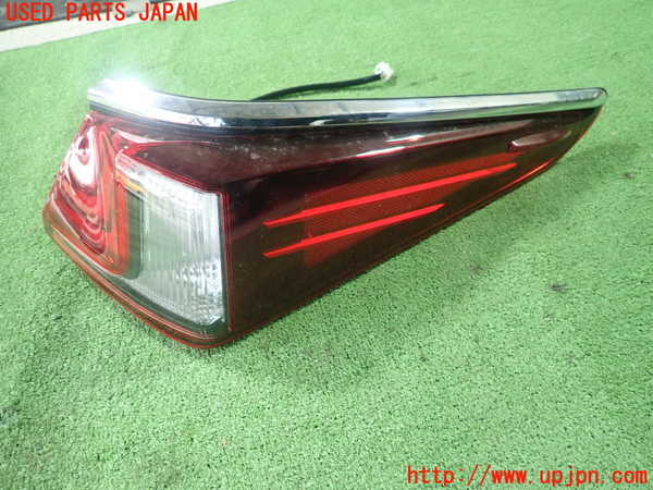 1UPJ-9240191530]レクサス・ES300h(AXZH10)右テールランプ 中古_2