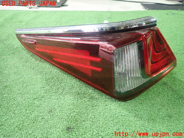 1UPJ-9240191536]レクサス・ES300h(AXZH10)左テールランプ 中古_2