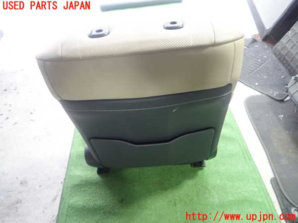 1UPJ-9240197065]レクサス・ES300h(AXZH10)助手席シート 中古_2
