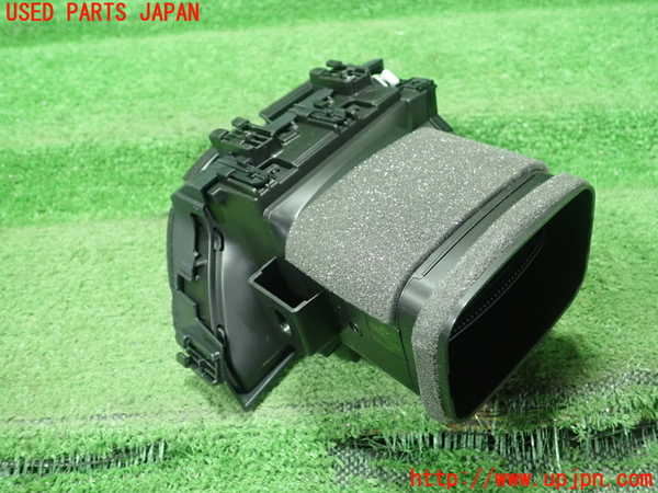 1UPJ-9240197526]レクサス・ES300h(AXZH10)エアコン吹き出し口1 (右) 中古_3