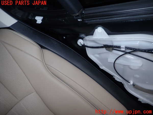 1UPJ-9240197680]レクサス・ES300h(AXZH10)左リアピラートリム 中古_2