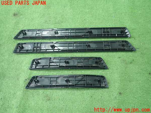 1UPJ-9240197740]レクサス・ES300h(AXZH10)スカッフプレート 中古_2
