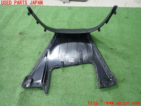 1UPJ-9240197510]レクサス・ES300h(AXZH10)メーターフード 中古_2