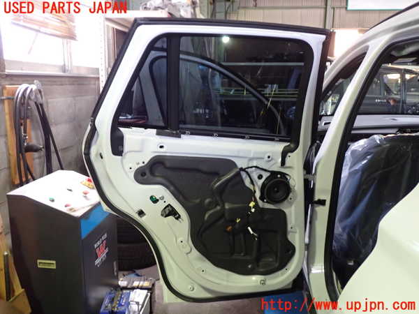 1UPJ-9240201320]BMW X1(AD20 F48)左後ドア 43R-011003 中古_3