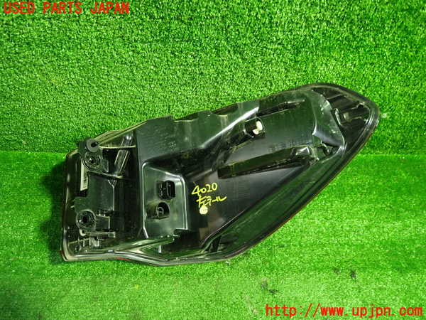 1UPJ-9240201536]BMW X1(AD20 F48)左テールランプ 中古_3