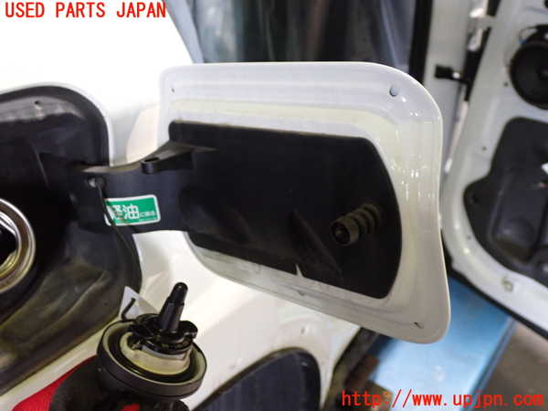 1UPJ-9240201690]BMW X1(AD20 F48)フューエルリッド 中古_2