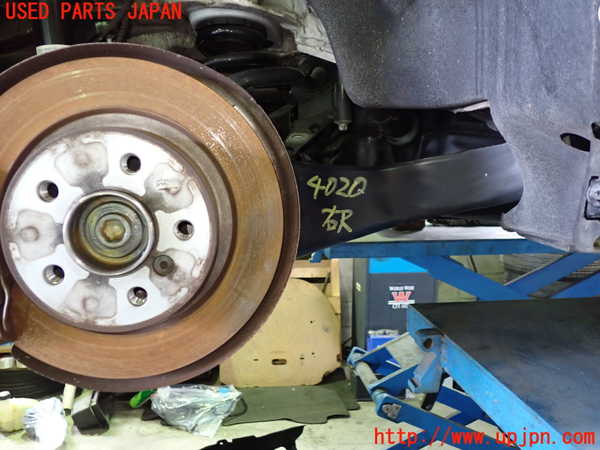 1UPJ-9240204300]BMW X1(AD20 F48)右リアナックルハブ 中古_3