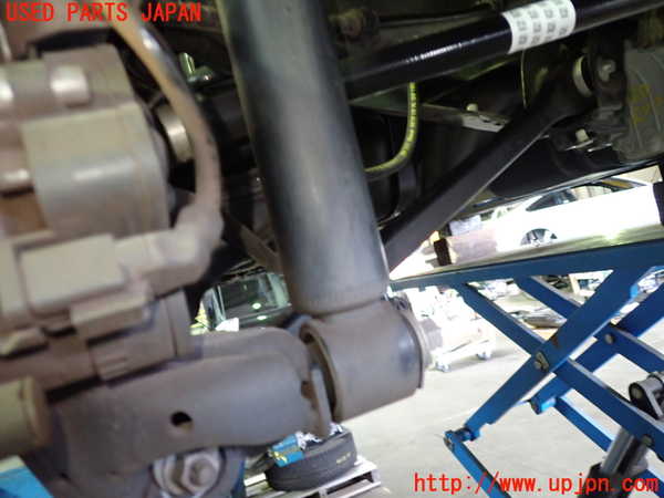 1UPJ-9240205075]BMW X1(AD20 F48)左リアショックアブソーバー 中古_4