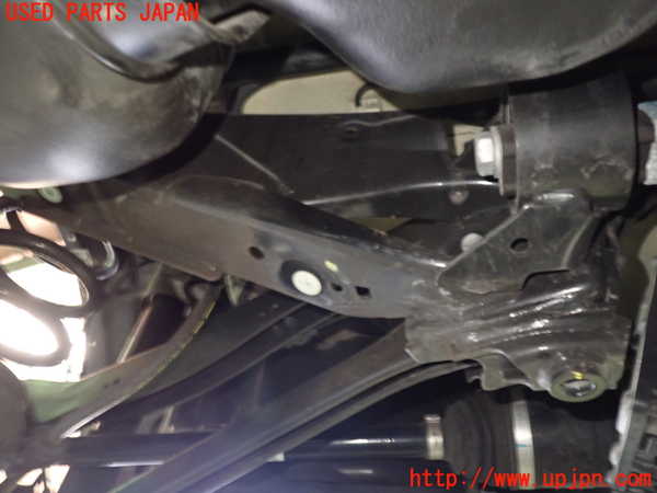 1UPJ-9240205295]BMW X1(AD20 F48)リアメンバー 中古_3