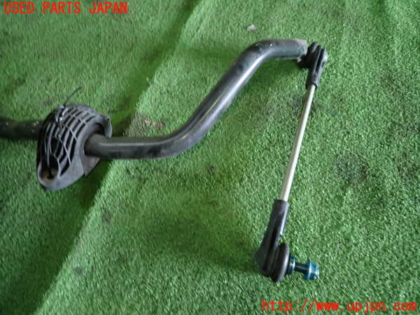 1UPJ-9240205440]BMW X1(AD20 F48)フロントスタビライザー 中古_4