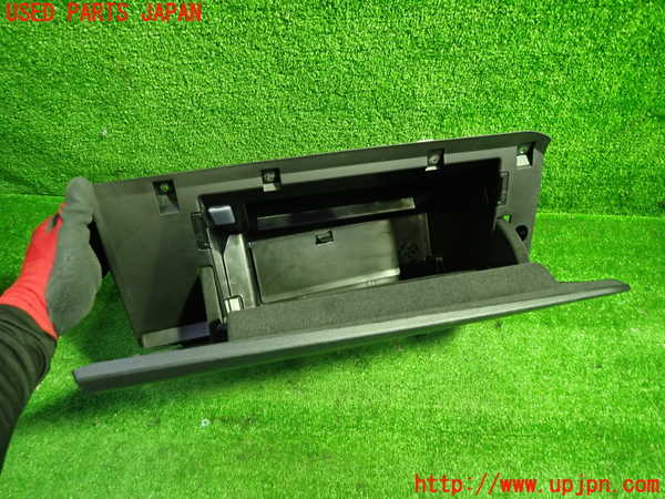 1UPJ-9240207516]BMW X1(AD20 F48)グローブボックス1 中古_2