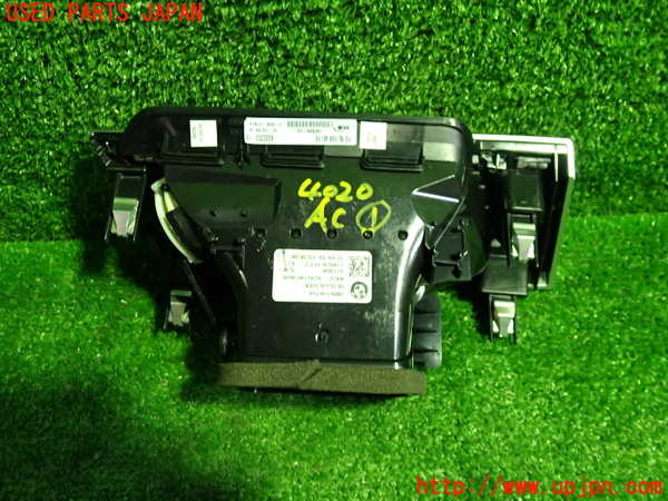 1UPJ-9240207526]BMW X1(AD20 F48)エアコン吹き出し口1 (右) 中古_2