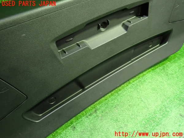 1UPJ-9240201578]BMW X1(AD20 F48)バックドア内張り 中古_2