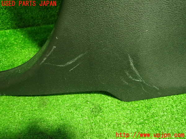 1UPJ-9240207665]BMW X1(AD20 F48)右センターピラートリム 中古_2