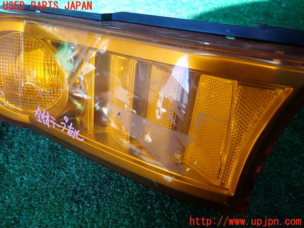 1UPJ-9240221150]FJクルーザー(GSJ15W)右コーナーランプ 中古_2