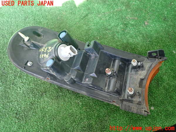 1UPJ-9240221152]FJクルーザー(GSJ15W)左コーナーランプ 中古_3