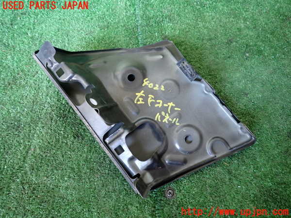 1UPJ-9240221102]FJクルーザー(GSJ15W)左前コーナーパネル 中古_3