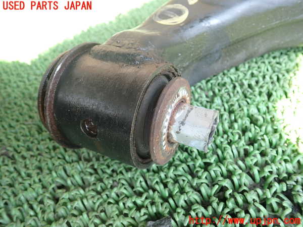 1UPJ-9240225176]FJクルーザー(GSJ15W)右フロントロアアーム1 中古_3