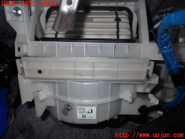 1UPJ-9240226081]FJクルーザー(GSJ15W)エバポレーター1 中古_3
