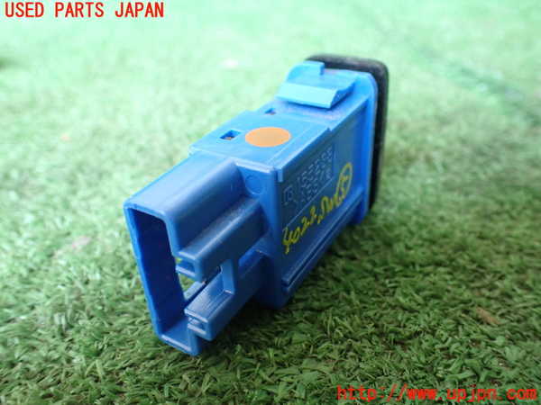 1UPJ-9240226310]FJクルーザー(GSJ15W)スイッチ5 （VSC OFF） 中古_2