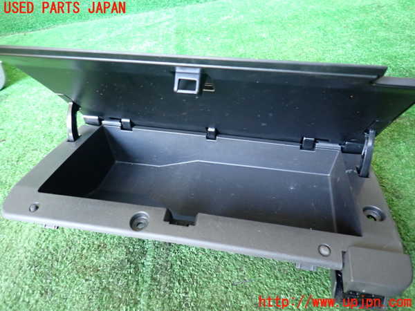 1UPJ-9240227517]FJクルーザー(GSJ15W)グローブボックス2 中古_2