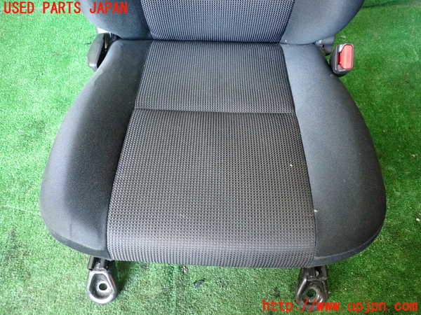 1UPJ-9240227035]FJクルーザー(GSJ15W)運転席シート 中古_3