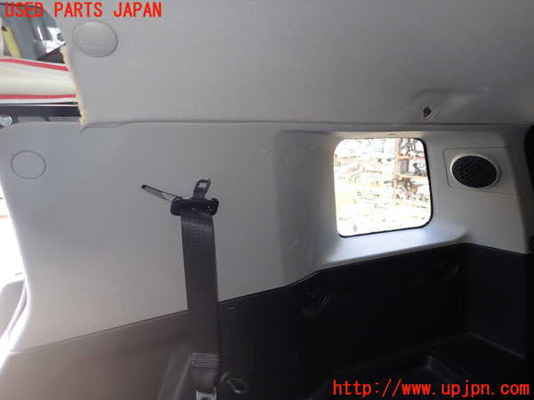 1UPJ-9240227675]FJクルーザー(GSJ15W)右リアピラートリム 中古_2
