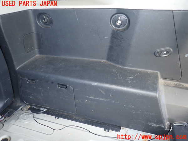 1UPJ-9240227680]FJクルーザー(GSJ15W)左リアピラートリム 中古_3