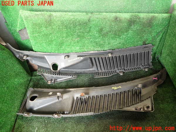 1UPJ-9240231190]エクスプローラー(1FMEU74P)カウルトップ 【左ハンドル】 中古_2