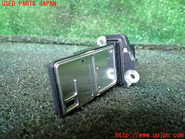 1UPJ-9240236320]エクスプローラー(1FMEU74P)エアフロメーター 【左ハンドル】 中古_2