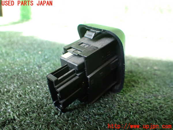 1UPJ-9240236309]エクスプローラー(1FMEU74P)スイッチ4 【左ハンドル】 中古_2