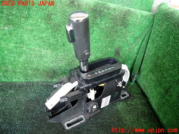 1UPJ-9240237555]エクスプローラー(1FMEU74P)ATシフトレバー 【左ハンドル】 中古_2