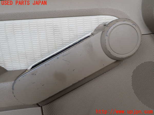 1UPJ-9240231264]エクスプローラー(1FMEU74P)左前ドア内張り 【左ハンドル】 中古_3
