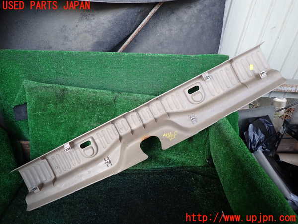 1UPJ-9240237771]エクスプローラー(1FMEU74P)ラゲッジトレイ1 【左ハンドル】 中古_2