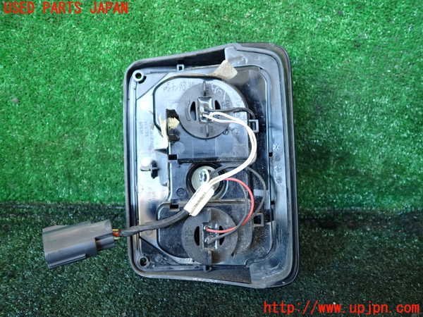 1UPJ-9240241536]ジープ・ラングラー アンリミテッド(JK36L)左テールランプ 中古_3
