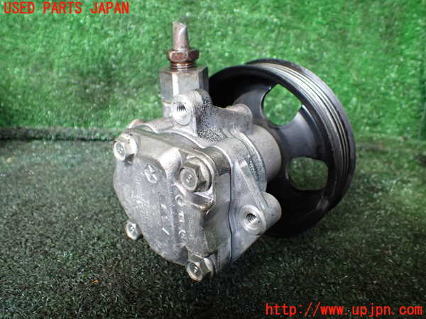 1UPJ-9240244250]ジープ・ラングラー アンリミテッド(JK36L)パワステポンプ 中古_2