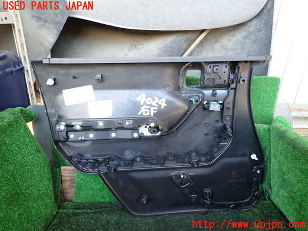 1UPJ-9240241234]ジープ・ラングラー アンリミテッド(JK36L)右前ドア内張り 中古_4