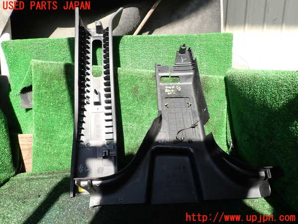 1UPJ-9240247670]ジープ・ラングラー アンリミテッド(JK36L)左センターピラートリム 中古_2