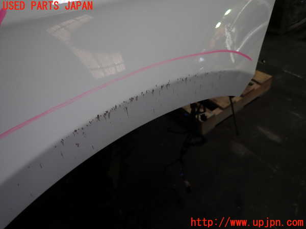 1UPJ-9240251080]ベンツ A200 d(177012 W177)右前フェンダー 中古_3