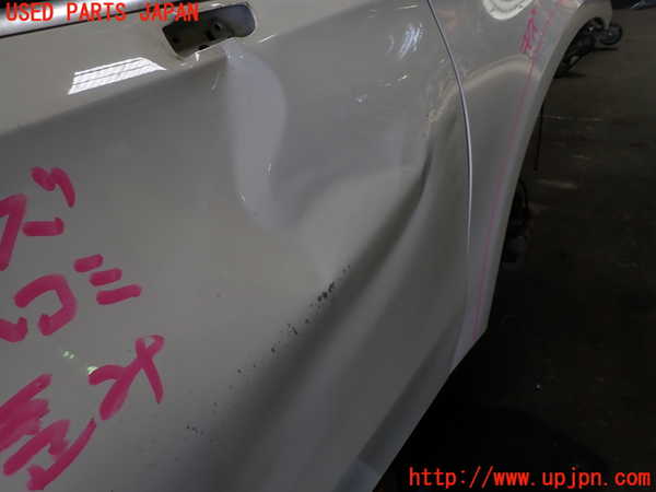 1UPJ-9240251230]ベンツ A200 d(177012 W177)右前ドア 【ジャンク】_2