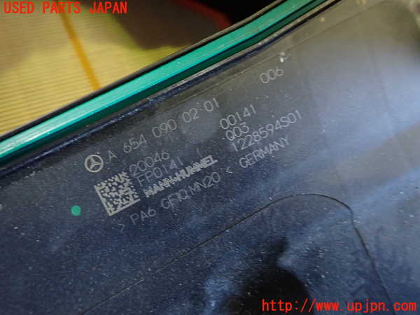 1UPJ-9240252560]ベンツ A200 d(177012 W177)エアクリーナーボックス 中古_2