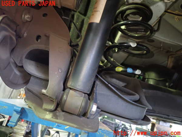 1UPJ-9240255075]ベンツ A200 d(177012 W177)左リアショックアブソーバー 中古_2