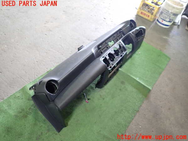 1UPJ-9240257505]ベンツ A200 d(177012 W177)ダッシュボード 中古_2