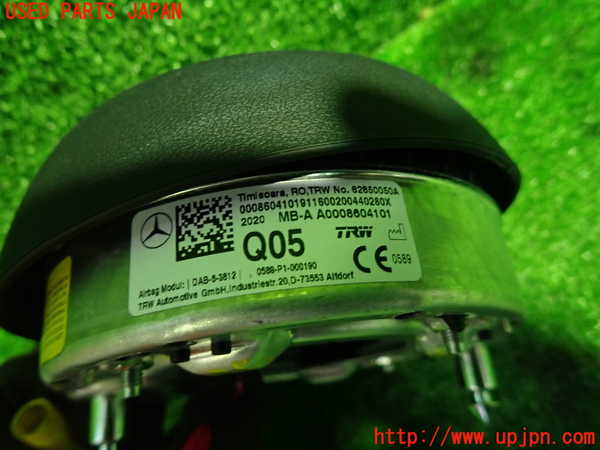 1UPJ-9240257865]ベンツ A200 d(177012 W177)運転席側エアバッグカバー 中古_3