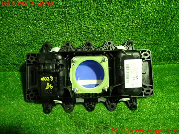 1UPJ-9240257870]ベンツ A200 d(177012 W177)助手席側エアバッグカバー 中古_3