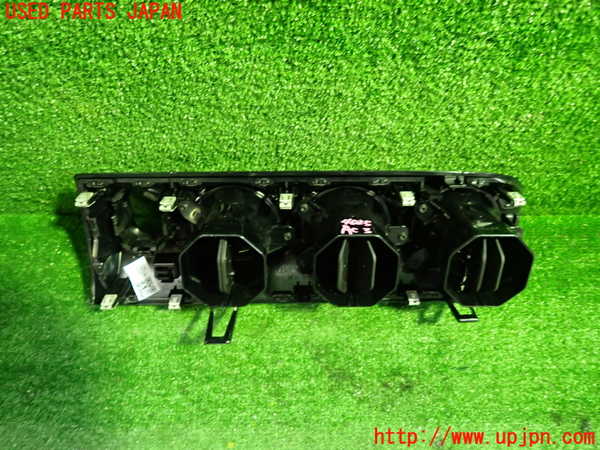 1UPJ-9240257528]ベンツ A200 d(177012 W177)エアコン吹き出し口3 (真中) 中古_2