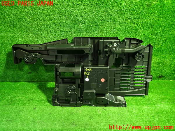 1UPJ-9240257773]ベンツ A200 d(177012 W177)ラゲッジトレイ3 中古_2